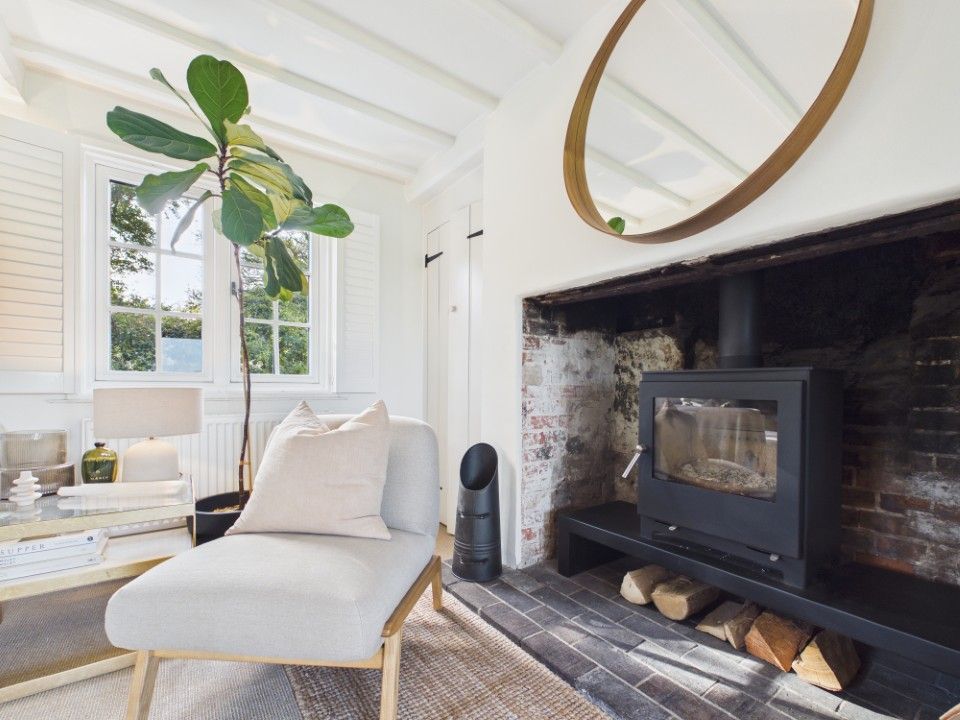 Property photo 3 of 32