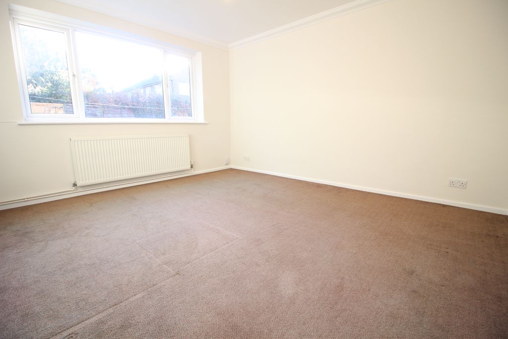Property photo 2 of 9 1 Dorchester Court (