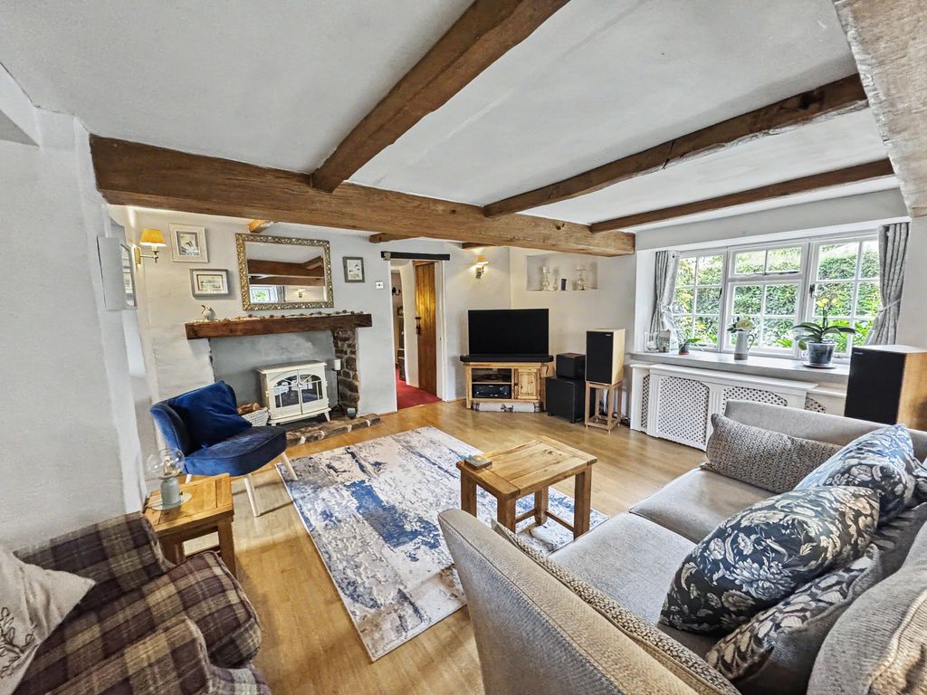 Property photo 2 of 35