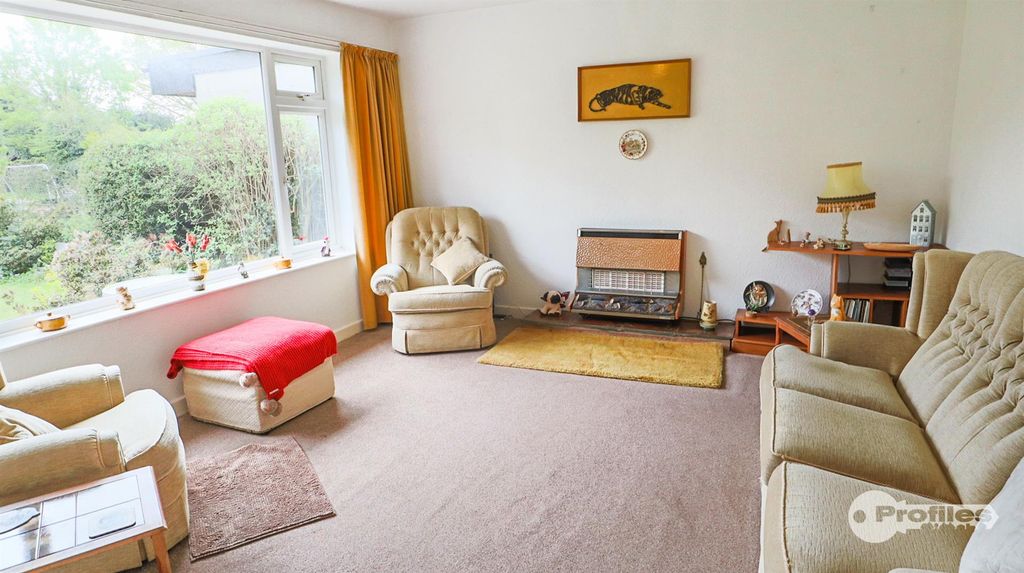 Property photo 3 of 17 Img_9811.Jpg