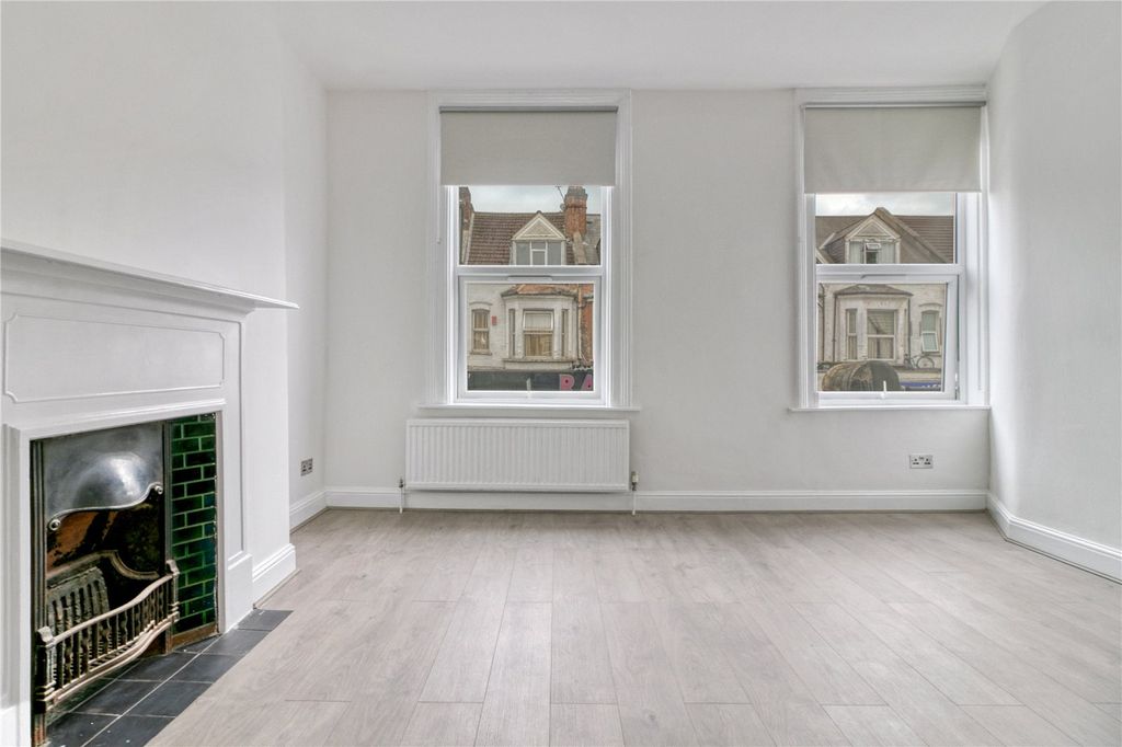 Property photo 1 of 10 Picture No. 28