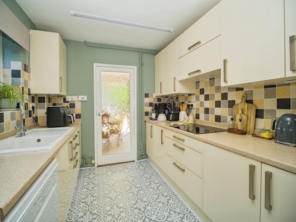 Property photo 3 of 20 Pbox-Img.Jpg