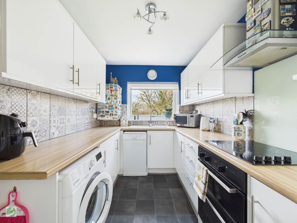 Additional image 12 of 2 bed flat for saleBay View Road, East Looe PL13
