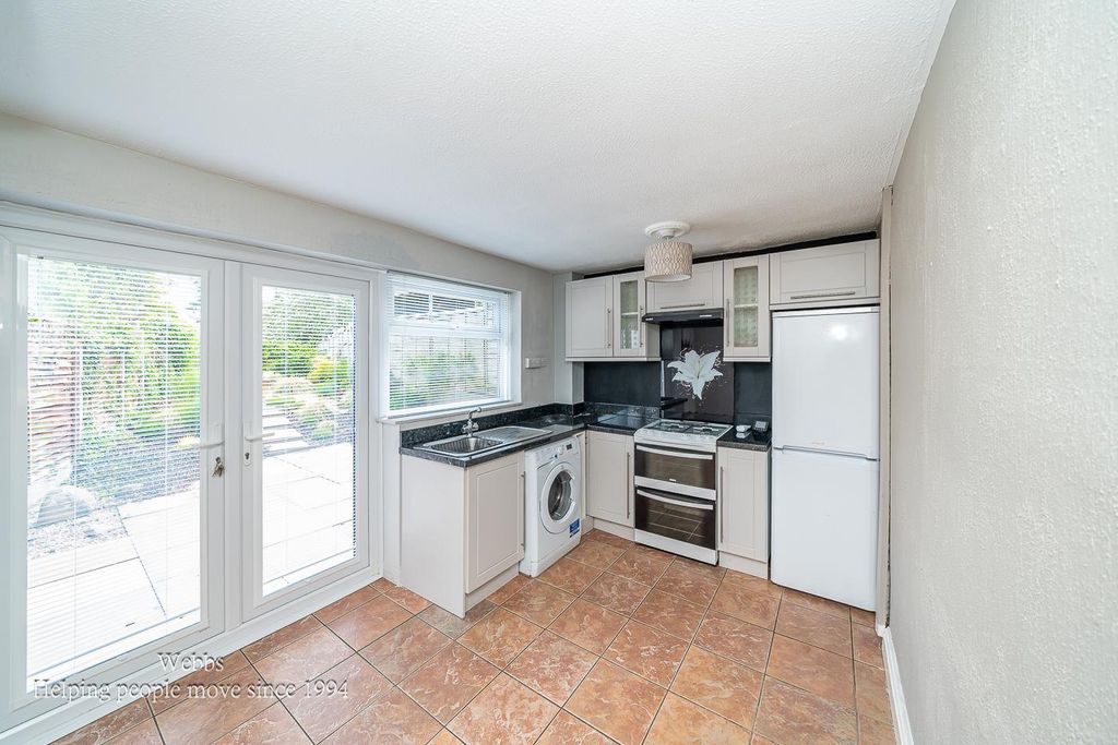 Property photo 3 of 25 Webbs-11.Jpg