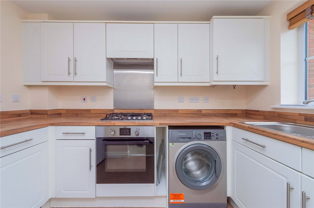 Property photo 3 of 31 Picture No. 26