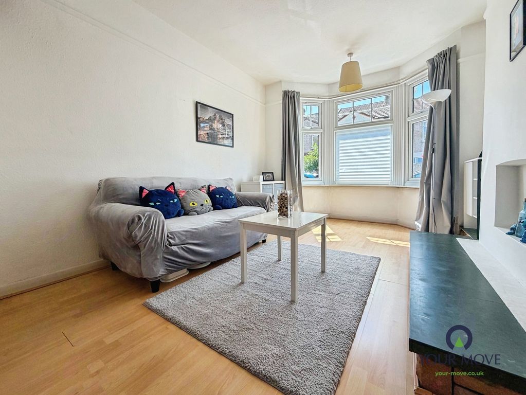 Property photo 3 of 20 Pbox-Img.Jpg