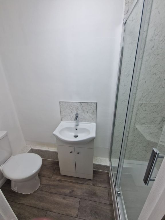 Property photo 2 of 3