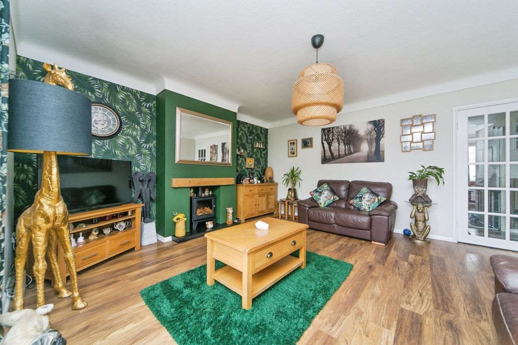 Property photo 3 of 14 Pbox-Img.Jpg