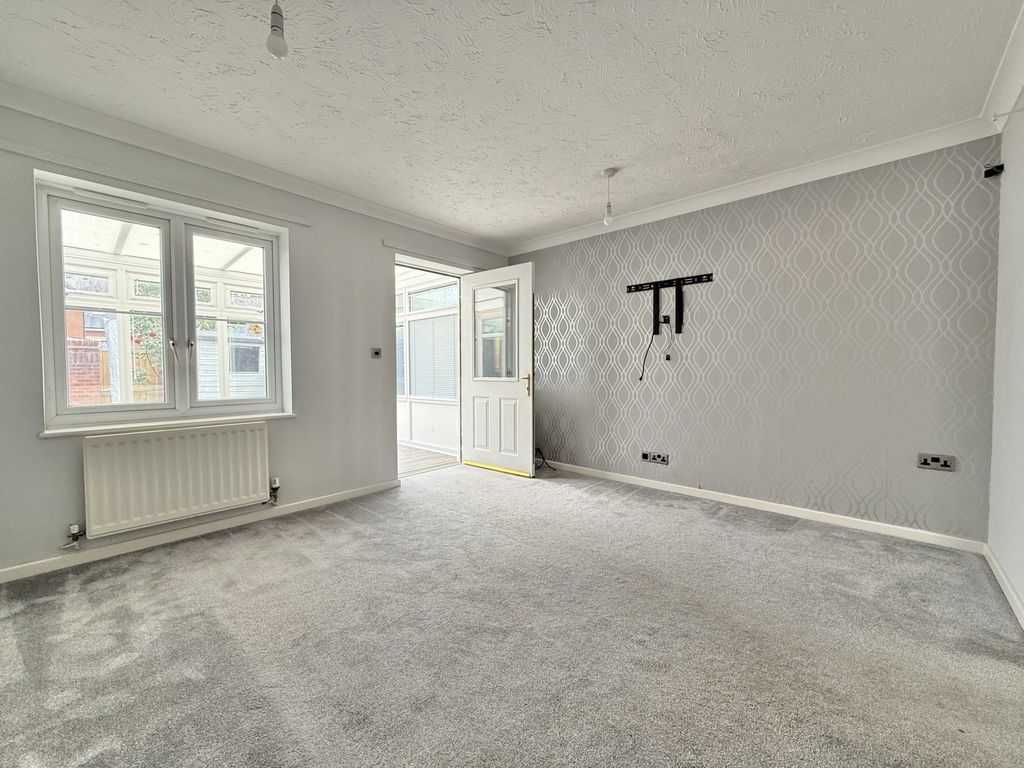 Property photo 2 of 18 Photo 9