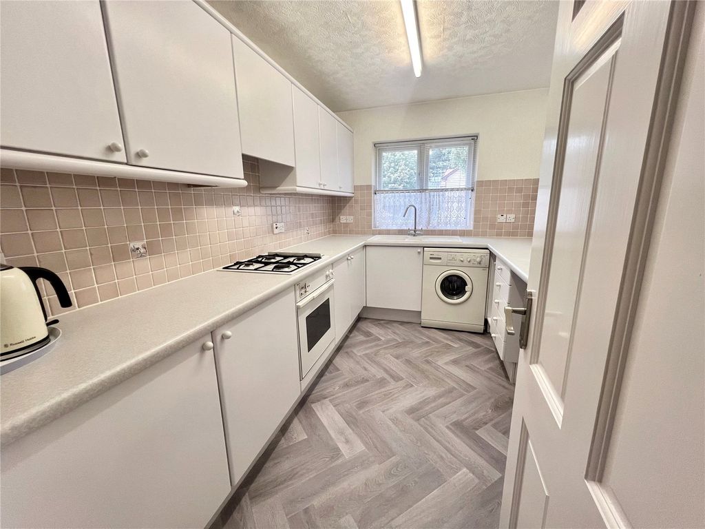 Property photo 2 of 26 Picture No. 68