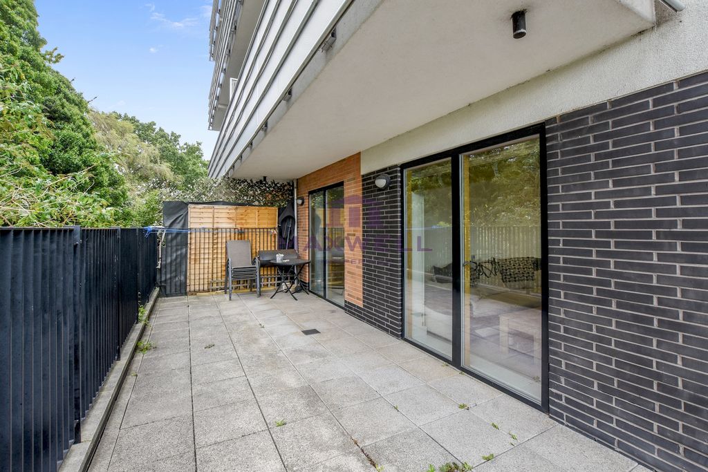 Property photo 1 of 14 For Sale, Buy - 1 Bed In Harrow, Ha1 - Maxwellproperties.Co.uk