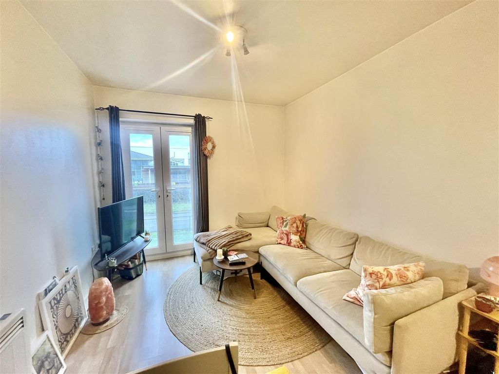 Property photo 3 of 10 Img_4386.Jpg