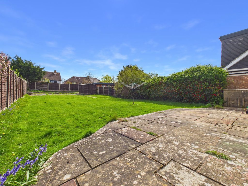 Property photo 2 of 11