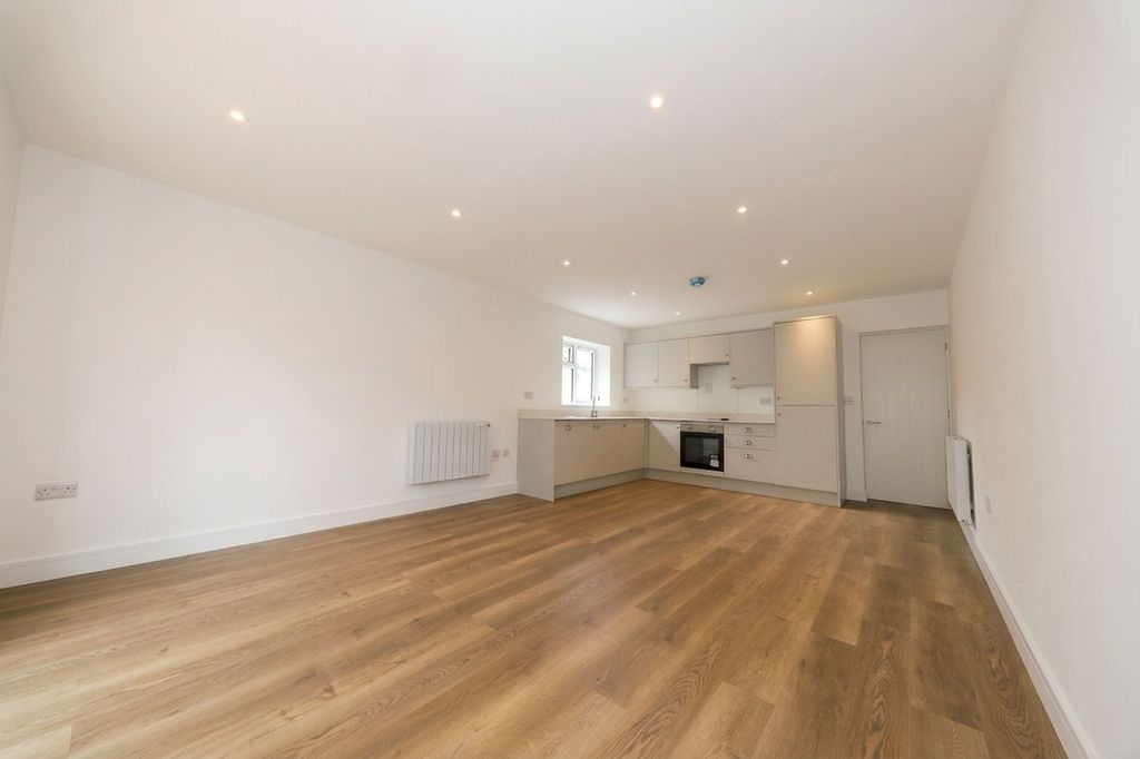Property photo 2 of 7 Kitchen/Reception Room (E)