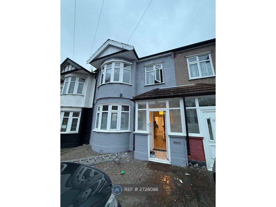 Property photo 1 of 27