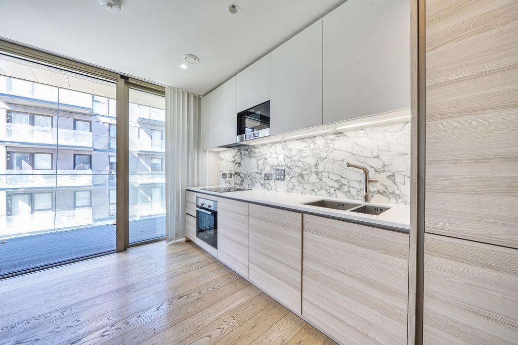 Property photo 1 of 14 1450241-7-69Eb761...