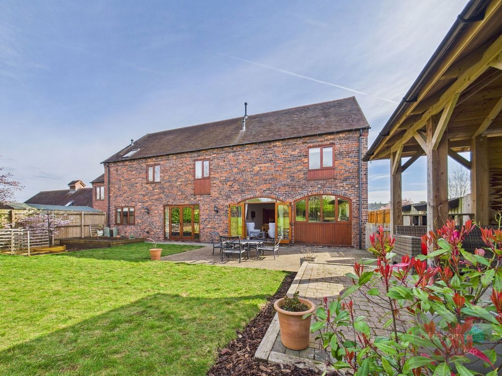 Property photo 1 of 33