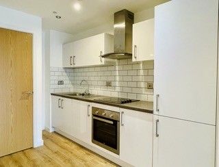 Property photo 2 of 6 Kitchen