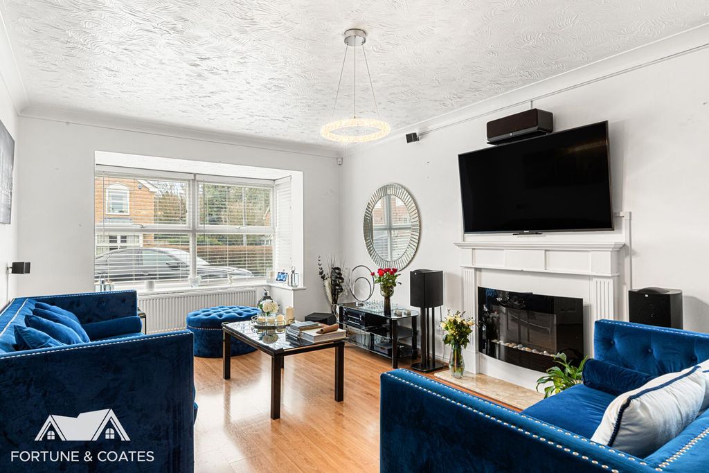 Property photo 3 of 24 Challinor_22.Jpg