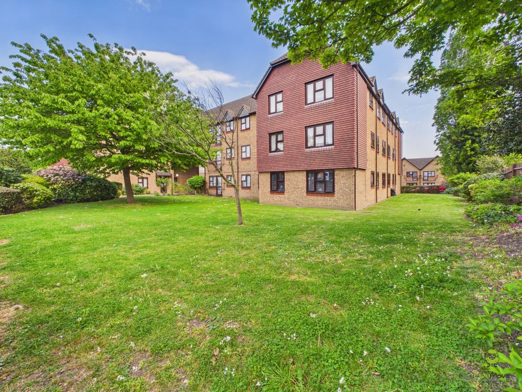 Property photo 2 of 12 Presented By Kevin At Ewemove Bexleyheath And Dart