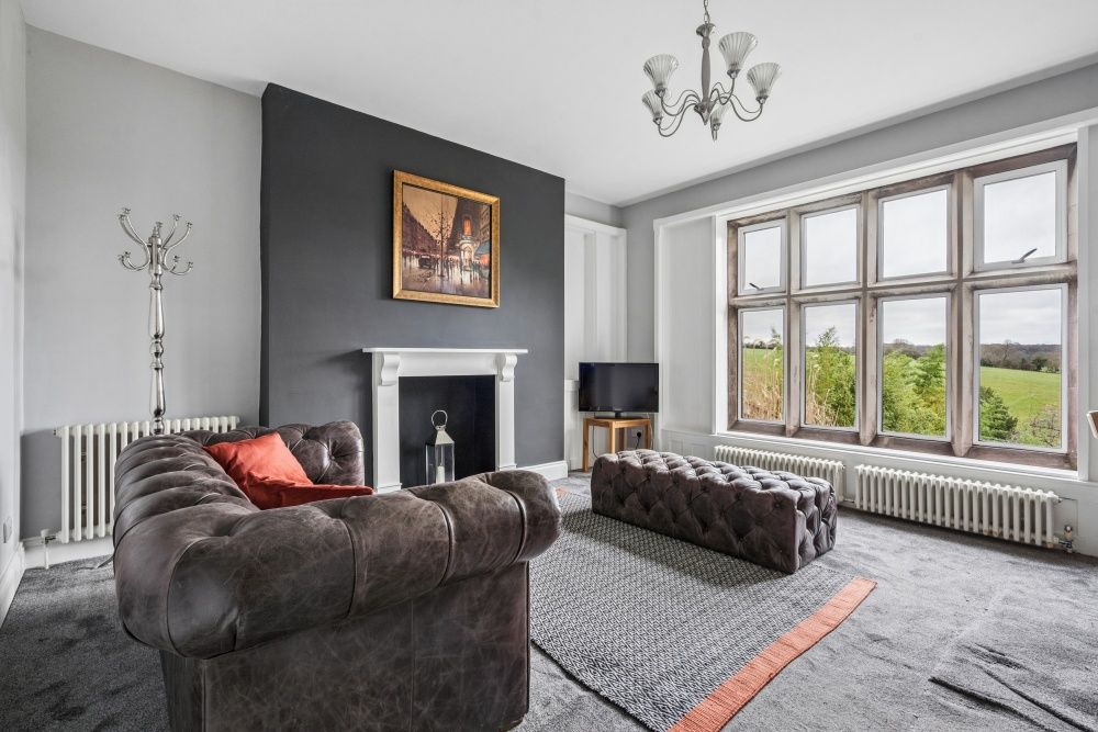 Property photo 1 of 20 Castle