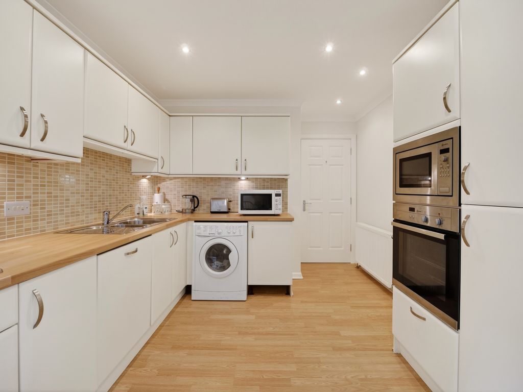 Additional image 10 of 3 bed flat for sale9 Elderslie Gardens, Largs KA30