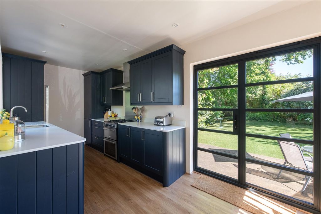 Property photo 3 of 30 Hampden 2.Jpg