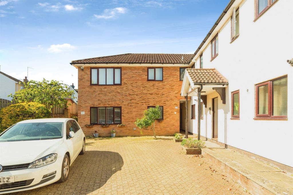 Additional image 17 of 2 bed maisonette for saleWillowdene, Watton At Stone, Hertford SG14