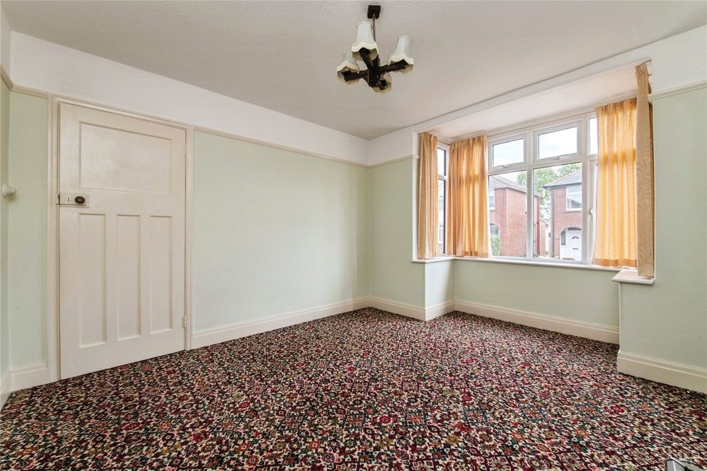 Property photo 3 of 18 Picture No. 12