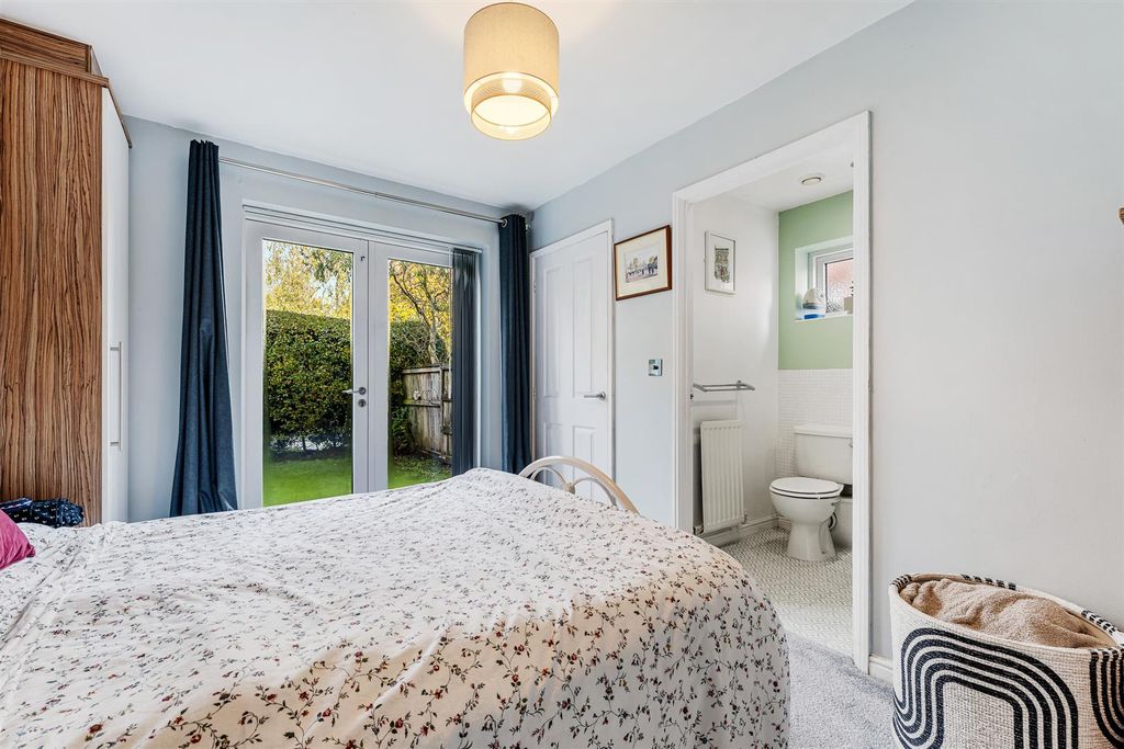 Property photo 3 of 24 Image 3