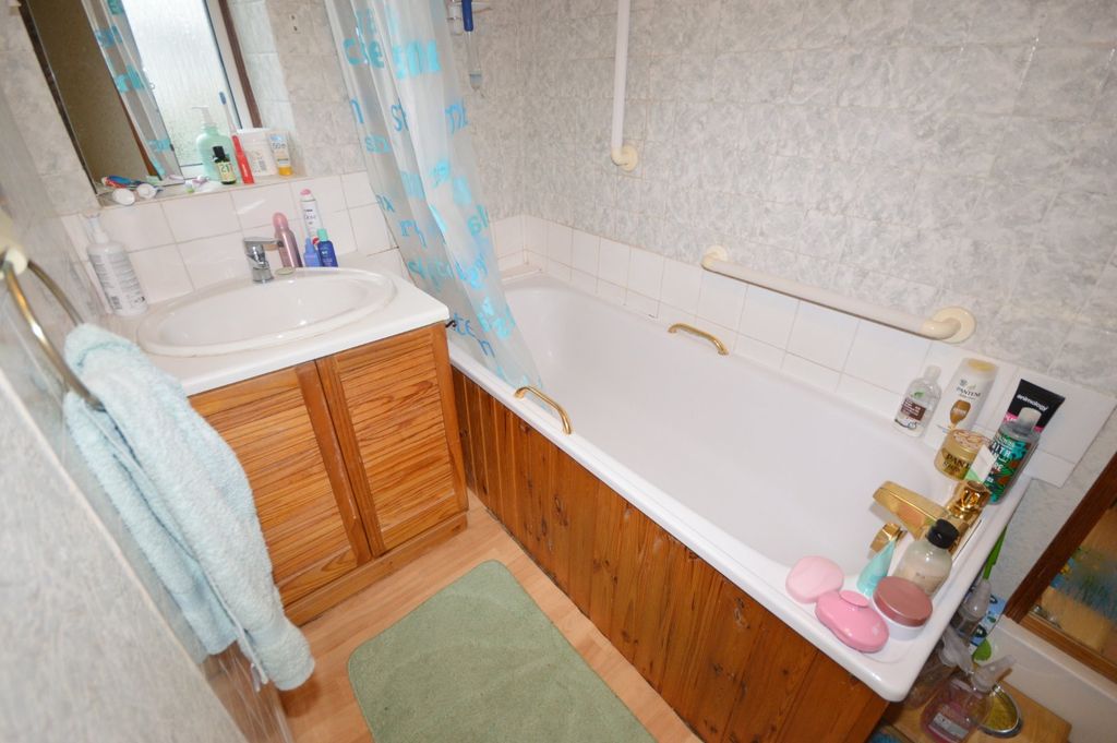 Additional image 15 of 5 bed end terrace house for salePark Street, Newtown, Powys SY16