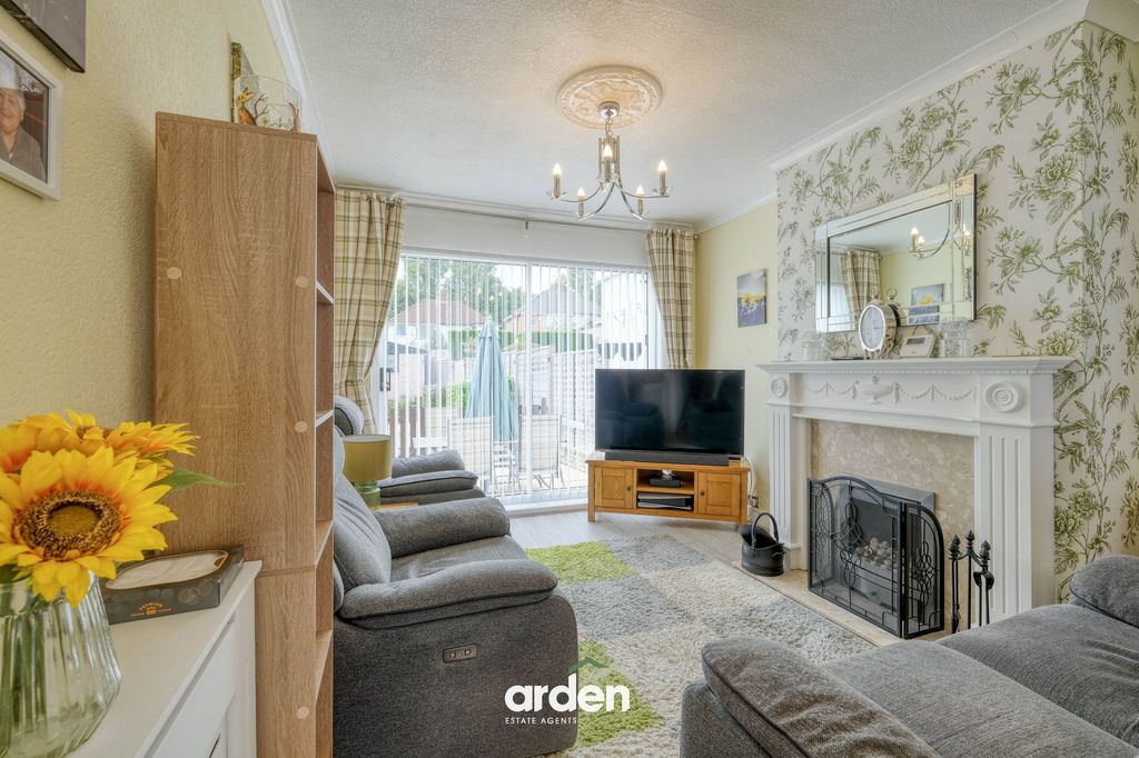 Property photo 2 of 14