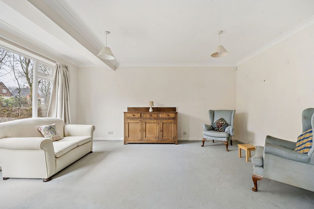 Property photo 3 of 22