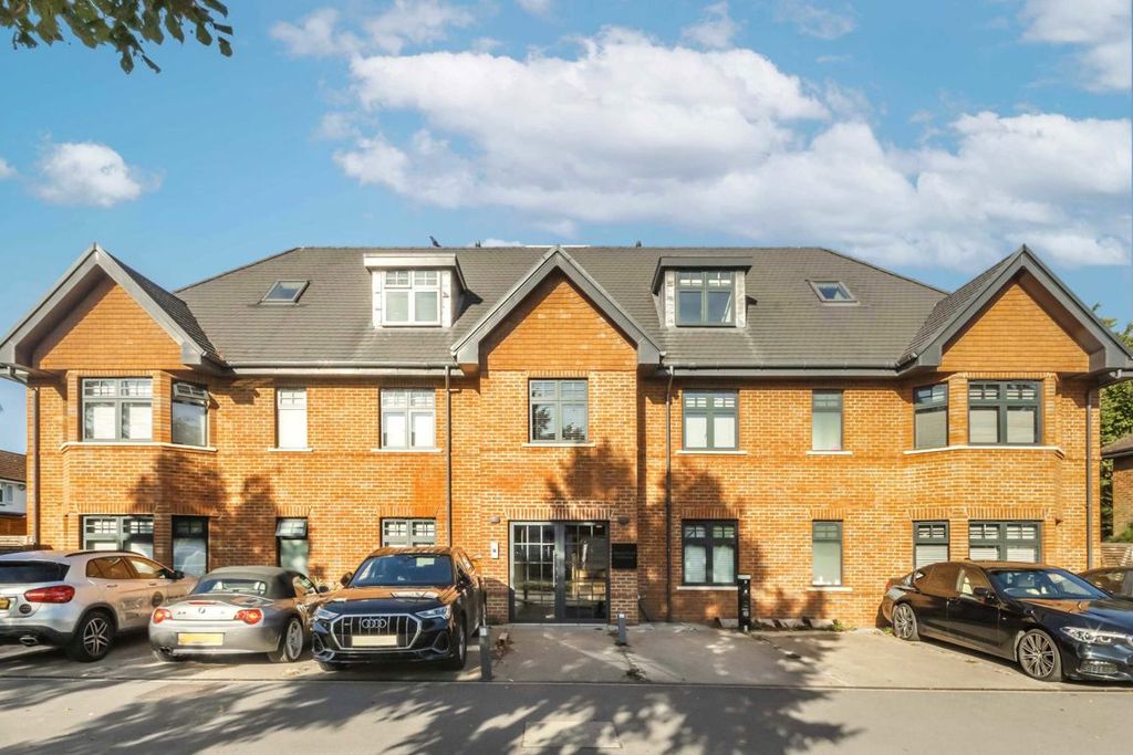 Property photo 1 of 6