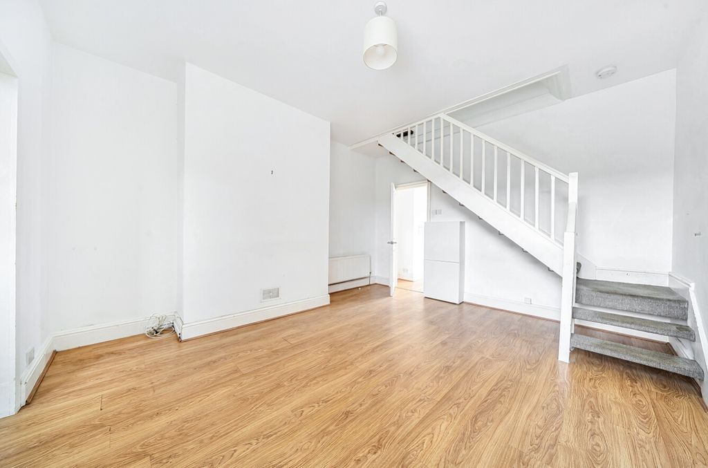 Property photo 2 of 14 Ewemove Harrogate Dining Room