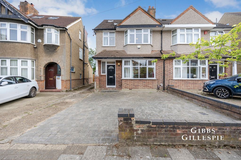 Property photo 1 of 20 Pbox-Img.Jpg