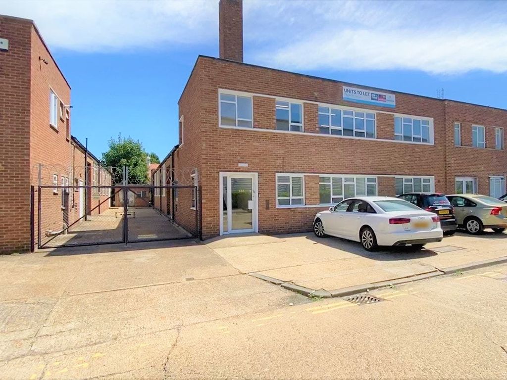 Property photo 1 of 10 Clock Tower Industrial Estate  Unit 134 10.Jpg