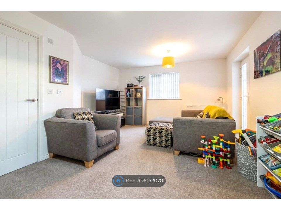 Property photo 3 of 9
