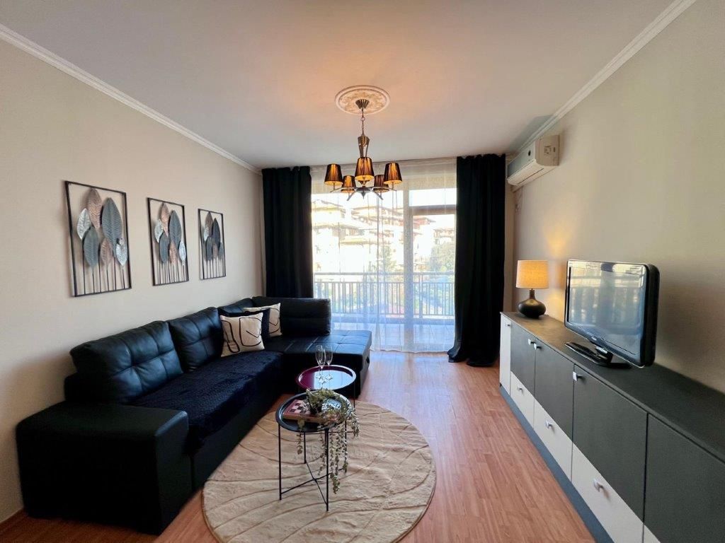 Property photo 3 of 31