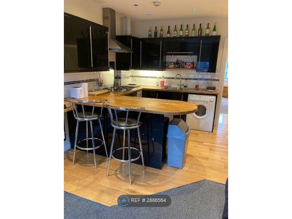 Property photo 1 of 5 Kitchen Area