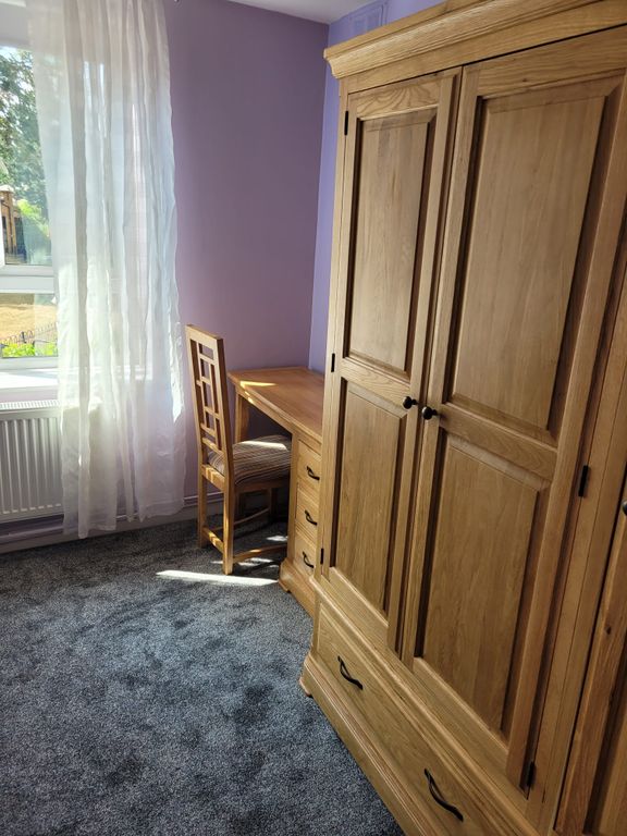 Property photo 3 of 4