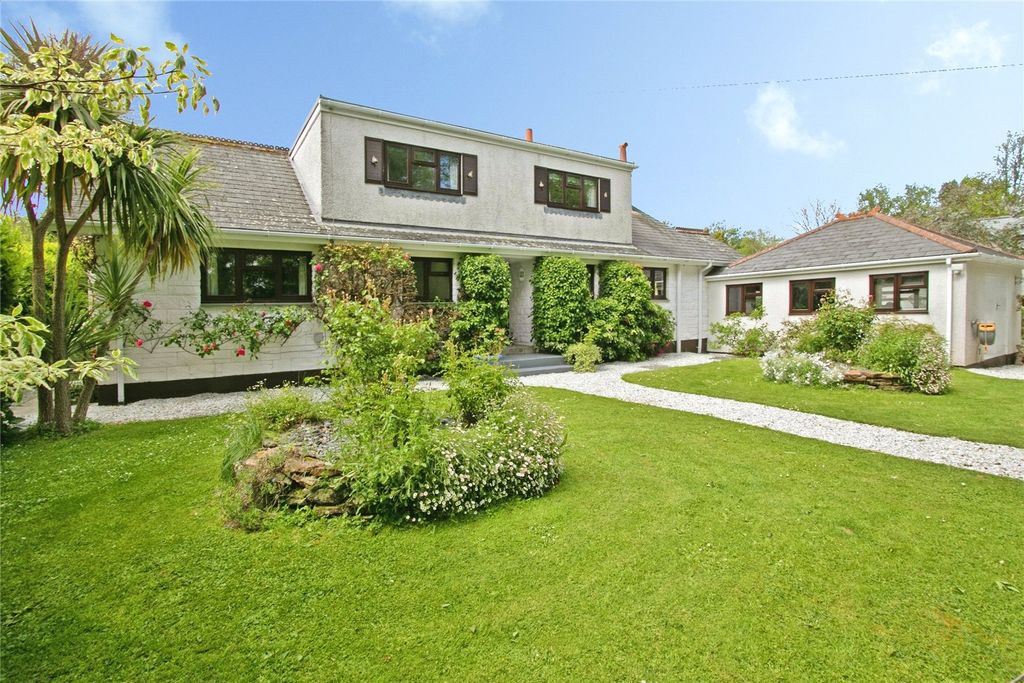 Property photo 1 of 31 Front