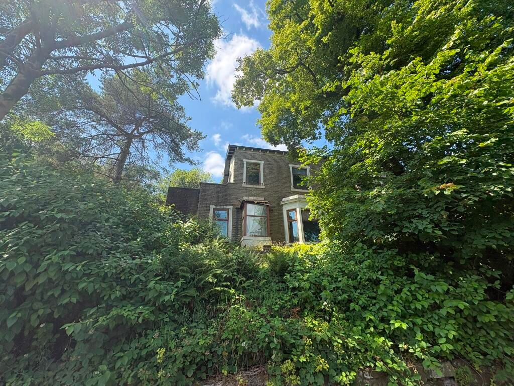 Property photo 3 of 5