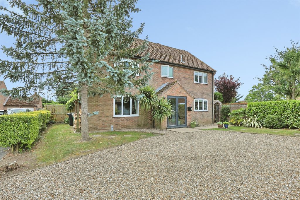 Property photo 1 of 26