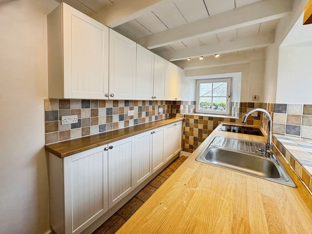 Property photo 3 of 24