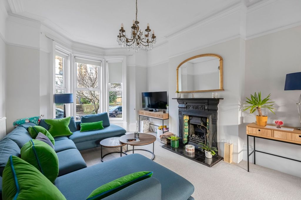 Property photo 2 of 25 Picture No. 02