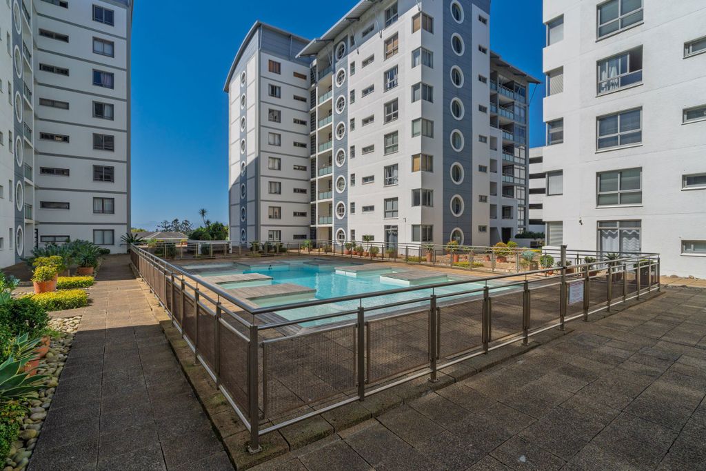 Property photo 1 of 20 Kw1734405