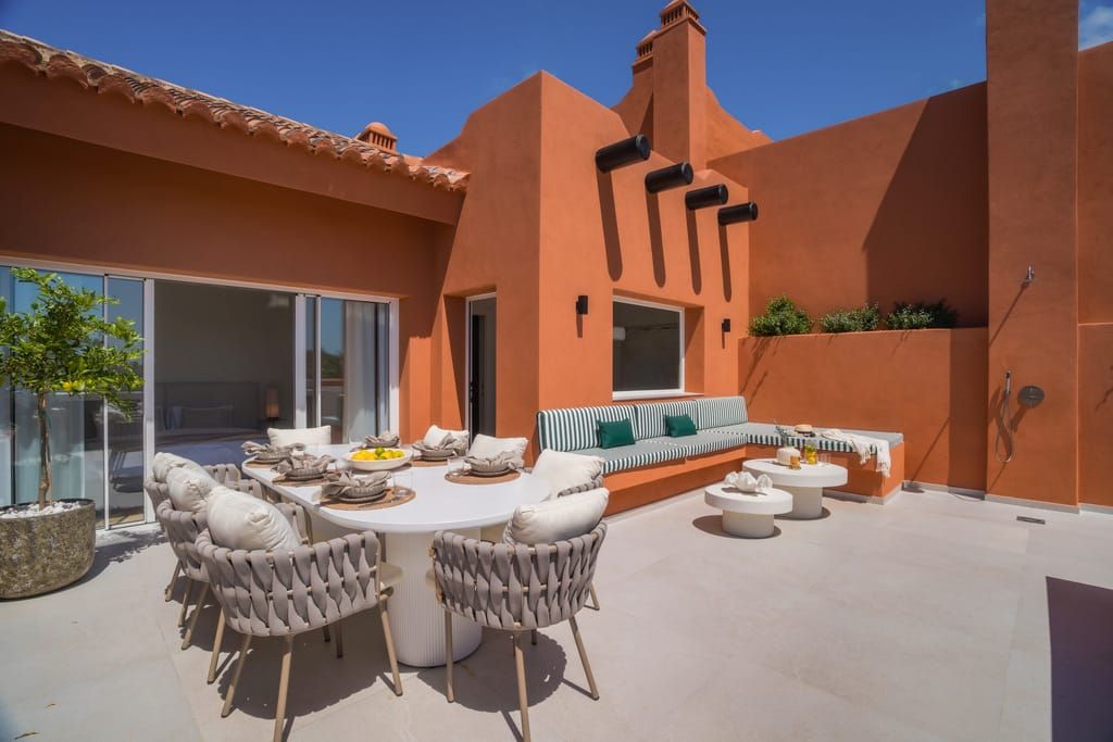 Property photo 1 of 23 Marbella Penthouse Esmara148 1