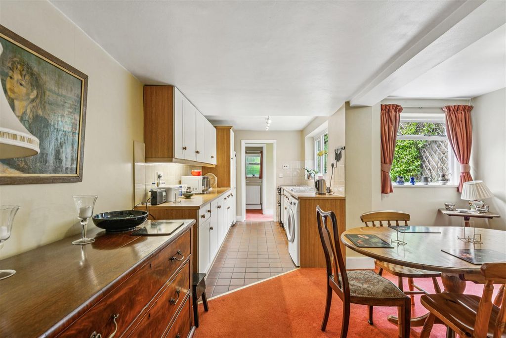 Property photo 2 of 12 Glebe Street, W4 - For Sale