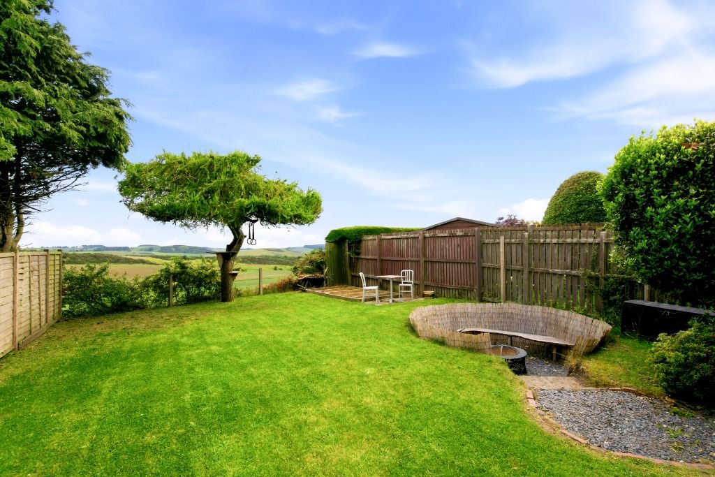 Property photo 2 of 41